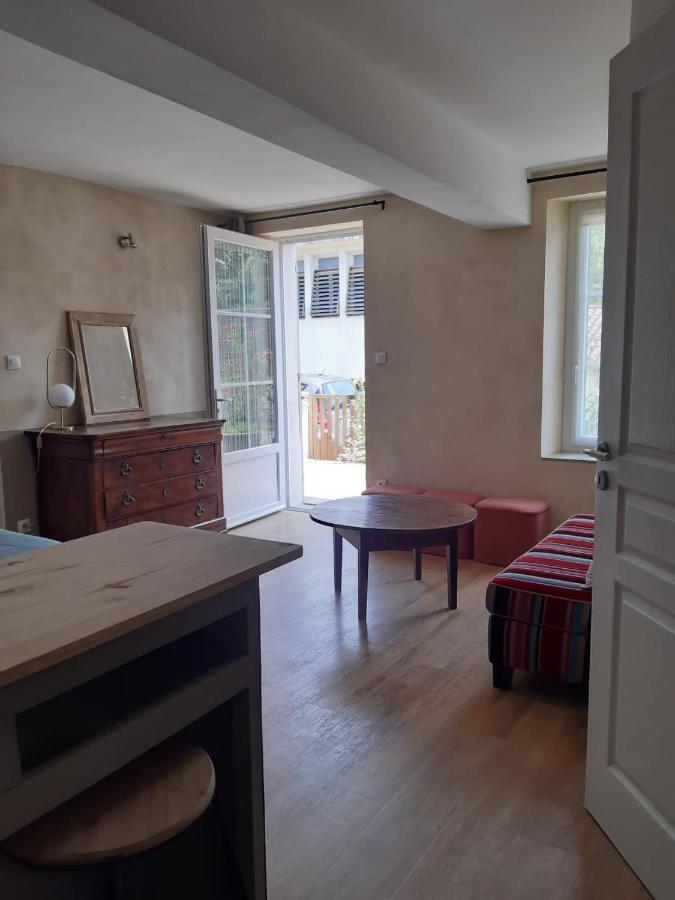 Fourques-sur-GaronneLe Studio De La Casa Fourquaiseアパートメント エクステリア 写真